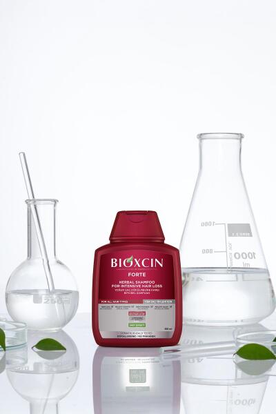 Bioxcin Forte Bitkisel Saç Dökülmesine Karşı Şampuan 300 ml - 13